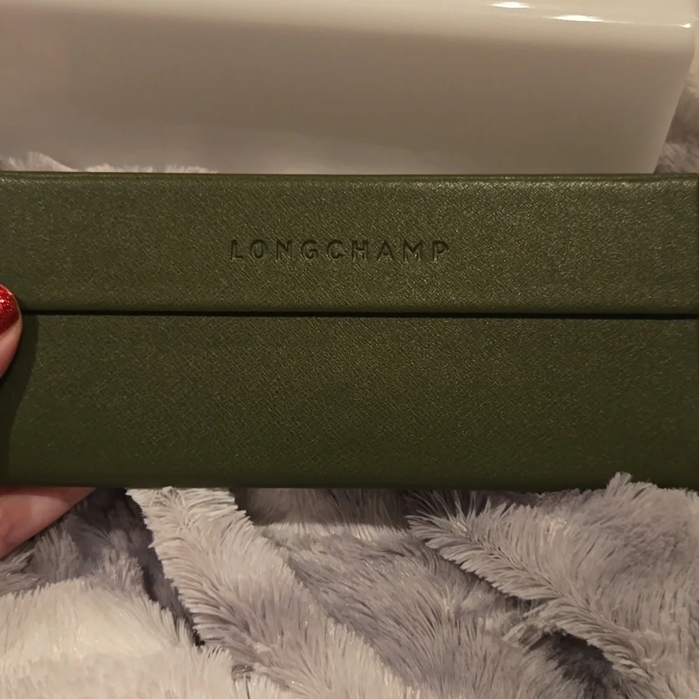 Longchamp Paris Black Cat-Eye Sunglasses Brand New in Case
